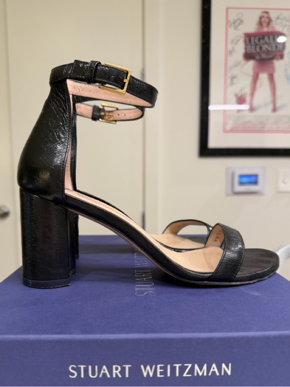 Stuart Weitzman Lessnudist Black Patent Leather Block Heel Sandal Size 7 W/ Box